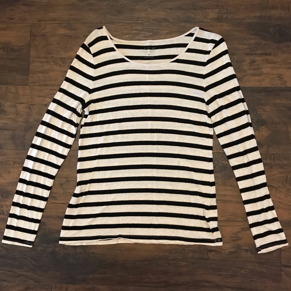 Apt 9 essentials long sleeve shirt